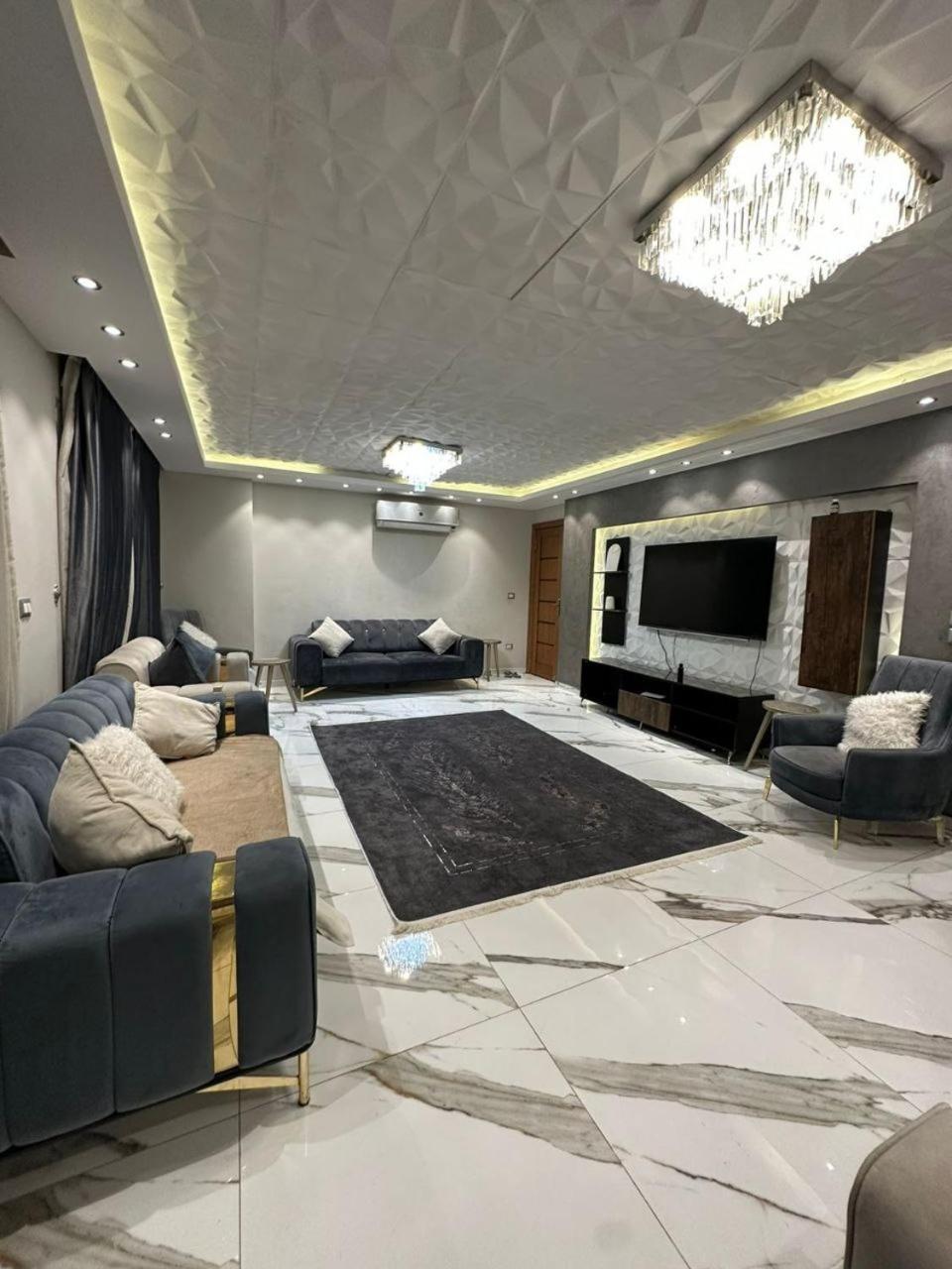 Saraya Aldoqy Apartment Cairo